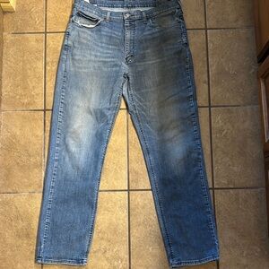 Levi's Men's 541